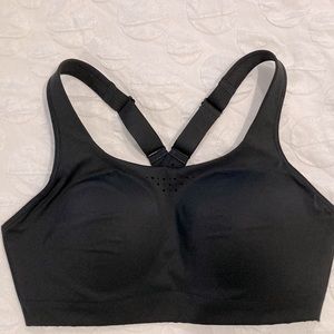 Athleta Women's Phenomena Bra